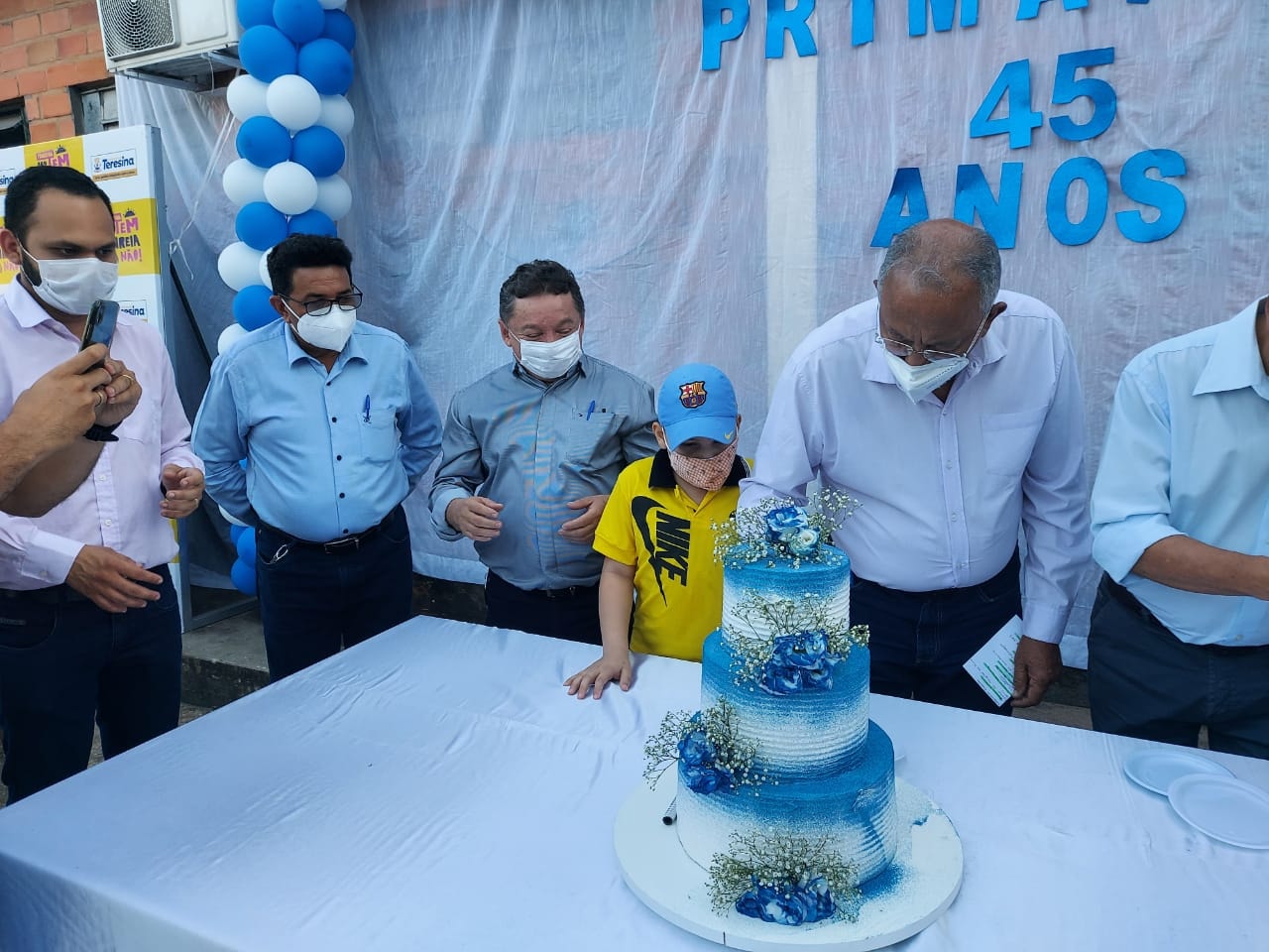 O prefeito de Teresina Dr. Pessoa na celebração dos 45 anos do Hospital da Primavera